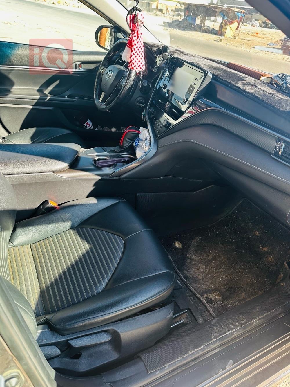 تۆیۆتا کامری